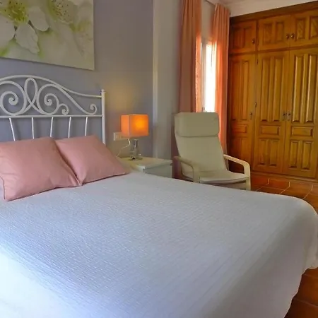 R1044 - Karina Βίλα