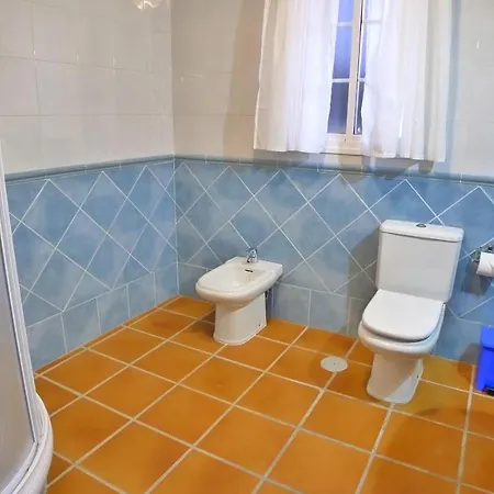 R1044 - Karina Villa Nerja